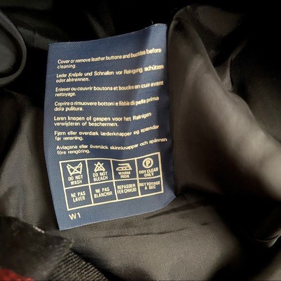 Vintage Burberry nova check plaid pleated navy skirt 100% wool Made in England - Picture 6 of 7